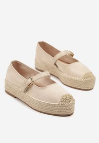 Renee - Beżowe Espadryle z Plecionką i Paskiem Fevolise. Okazja: na co dzień, na plażę, na spacer. Zapięcie: pasek. Kolor: beżowy. Materiał: jeans. Sezon: lato. Obcas: na platformie. Styl: elegancki, casual #6