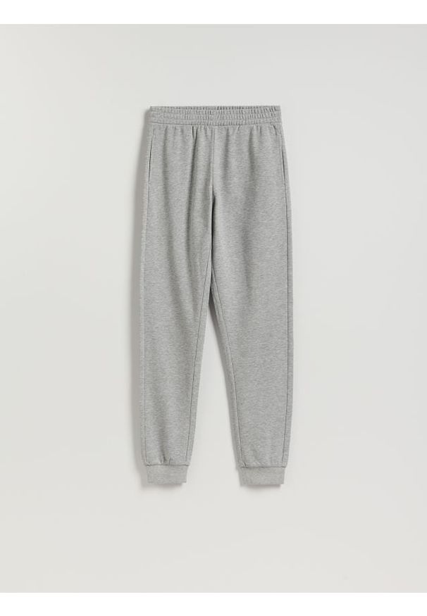 Reserved - Spodnie dresowe long leg - jasnoszary. Kolor: szary. Materiał: dresówka