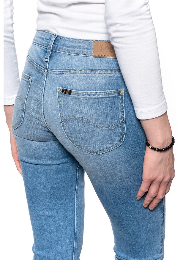 Lee - LEE SCARLETT DAMSKIE SPODNIE JEANSOWE L526QDAP 112111822