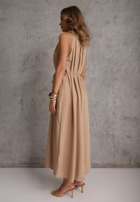 Renee - Beżowa Sukienka Bez Rękawów z Wiskozy z Ozdobnym Dekoltem i Wiązaniem w Talii Azeira. Okazja: na co dzień. Kolekcja: plus size. Kolor: beżowy. Materiał: wiskoza. Długość rękawa: bez rękawów. Typ sukienki: dla puszystych. Styl: casual #5