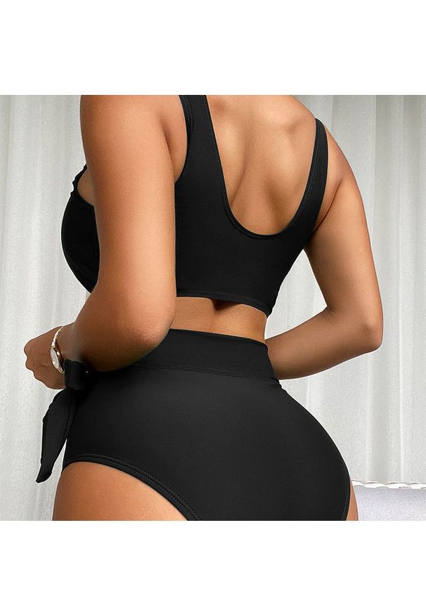 Intica - Strój kąpielowy dwuczęściowy z wiązaniem i wysokim stanem na plażę Ibala. Stan: podwyższony. Kolor: czarny