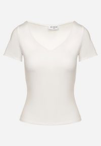 Born2be - Biały T-shirt z Wiskozą o Dopasowanym Kroju z Dekoltem w Serek Folarisse. Typ kołnierza: dekolt w serek. Kolor: biały. Materiał: wiskoza