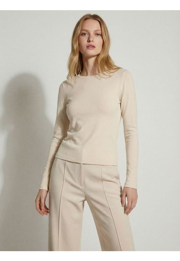 Sinsay - Bawełniana koszulka z długim rękawem - żółty. Kolor: żółty. Materiał: bawełna. Długość rękawa: długi rękaw. Długość: długie