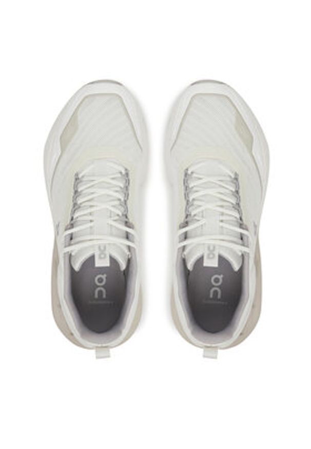 On Sneakersy Cloudnova X 3WE30410813 Biały. Kolor: biały. Materiał: materiał