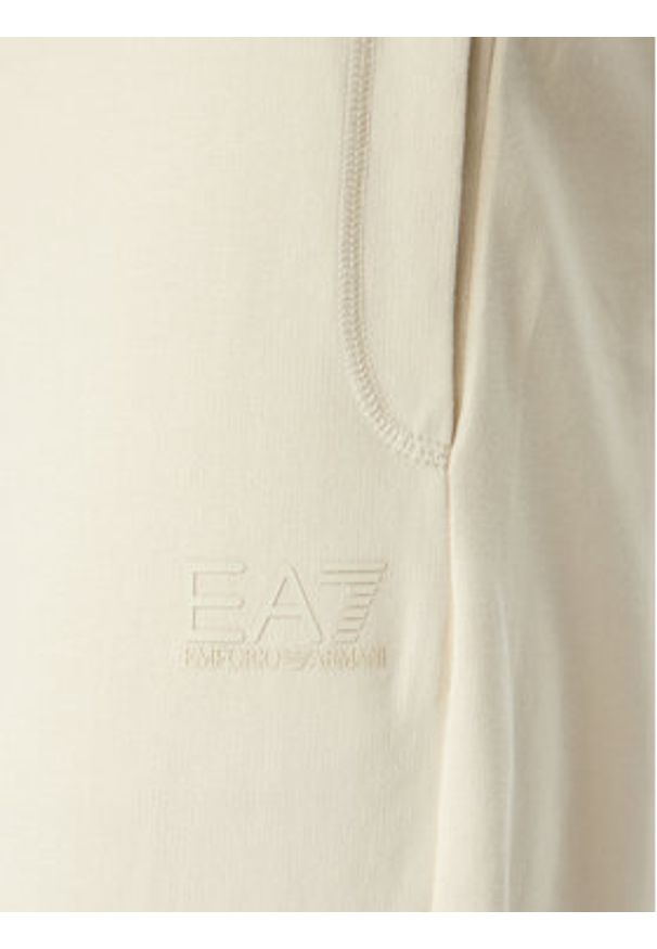 EA7 Emporio Armani Dres 7M000236 AF13512 U1079 Écru Regular Fit. Materiał: bawełna