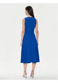 Rinascimento Sukienka koktajlowa CFC0118517003 Niebieski Regular Fit. Kolor: niebieski. Materiał: syntetyk. Styl: wizytowy #4
