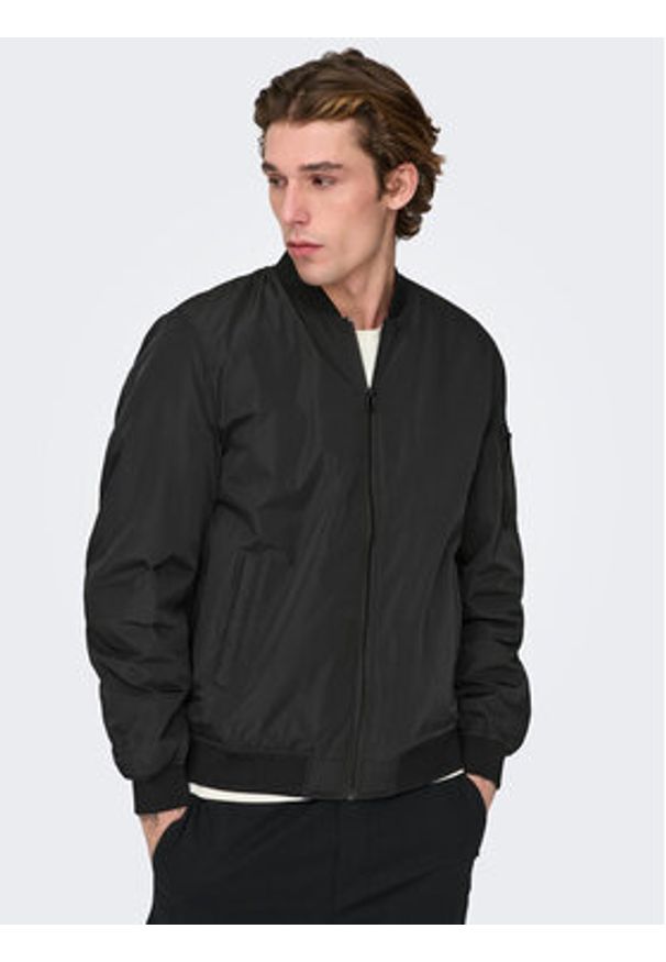 Only & Sons Kurtka bomber Joshua 22023287 Czarny Regular Fit. Kolor: czarny. Materiał: syntetyk