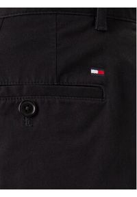 TOMMY HILFIGER - Tommy Hilfiger Chinosy Core Denton MW0MW41993 Czarny Regular Fit. Kolor: czarny. Materiał: bawełna #3