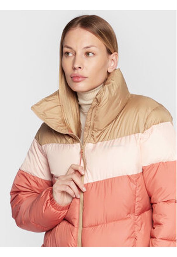 columbia - Columbia Kurtka zimowa Puffect™ Color Blocked 1955101 Koralowy Regular Fit. Kolor: pomarańczowy. Materiał: syntetyk. Sezon: zima