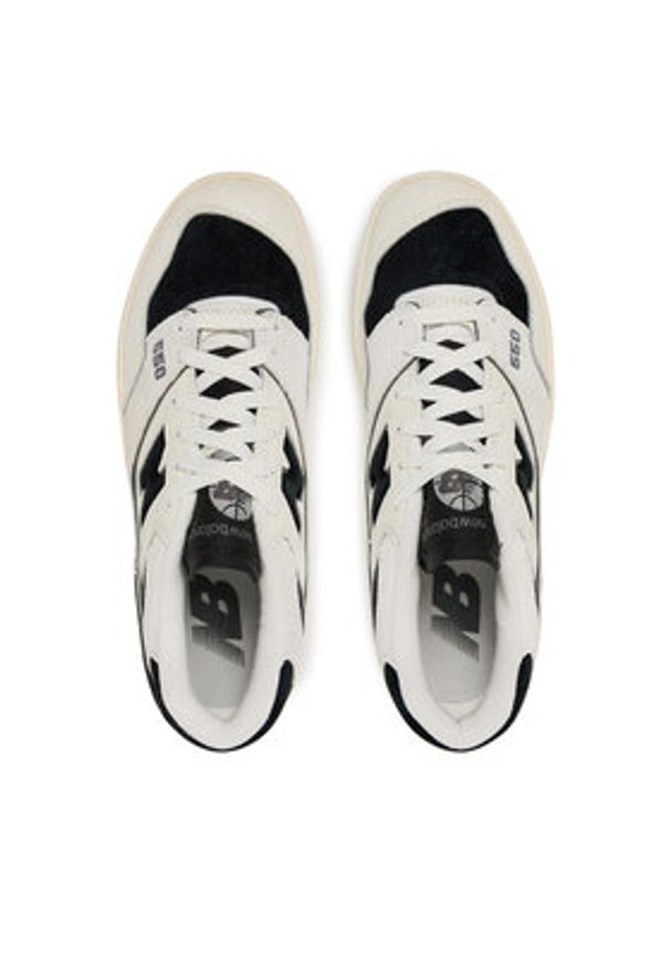 New Balance Sneakersy BB550LEG Beżowy. Kolor: beżowy. Materiał: skóra, zamsz