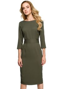 Sukienki.shop - Elegancka sukienka ołówkowa midi z dekoltem V na plecach zielona. Okazja: do pracy, na spotkanie biznesowe. Kolor: zielony. Typ sukienki: ołówkowe. Styl: elegancki. Długość: midi