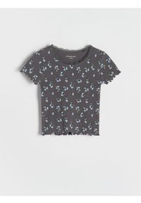Reserved - Wzorzysty t-shirt - ciemnoszary. Kolor: szary. Materiał: bawełna