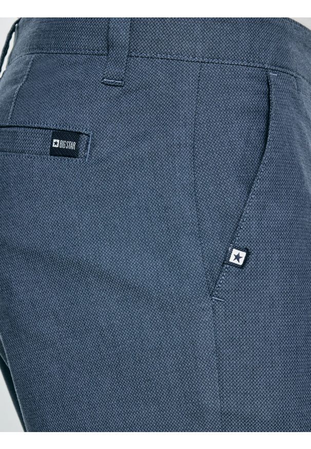 Big-Star - Szorty męskie chinosy niebieskie Rossino 401. Kolor: niebieski. Materiał: elastan, bawełna, tkanina. Sezon: lato. Styl: elegancki, klasyczny