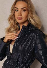 Renee - Granatowa Kurtka Hellala. Kolor: niebieski. Wzór: aplikacja. Sezon: jesień, wiosna. Styl: klasyczny #4
