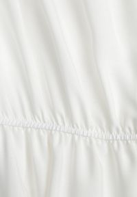 Born2be - Biała Sukienka z Wiskozy o Rozkloszowanym Kroju Folky. Okazja: na co dzień. Typ kołnierza: dekolt w kształcie V. Kolor: biały. Wzór: gładki. Typ sukienki: proste. Materiał: wiskoza. Sezon: lato. Styl: casual, elegancki. Długość: midi #4