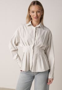 Born2be - Zielona Koszula z Bawełną o Taliowanym Kroju z Baskinką w Paski Sewsana. Okazja: na co dzień, na spotkanie biznesowe. Kolor: zielony. Materiał: bawełna. Wzór: paski. Styl: casual, biznesowy #7