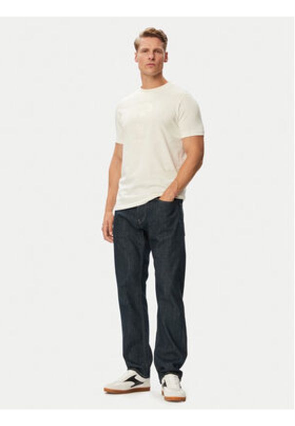 Karl Lagerfeld - KARL LAGERFELD T-Shirt 755040 563225 Biały Regular Fit. Typ kołnierza: dekolt w karo. Kolor: biały. Materiał: bawełna