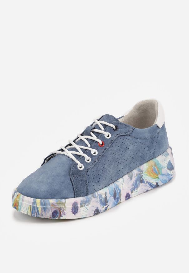 Born2be - Niebieskie Sneakersy ze Skóry Naturalnej z Perforacją i Motywem Piór Riosinda. Okazja: do pracy, na co dzień. Kolor: niebieski. Materiał: skóra