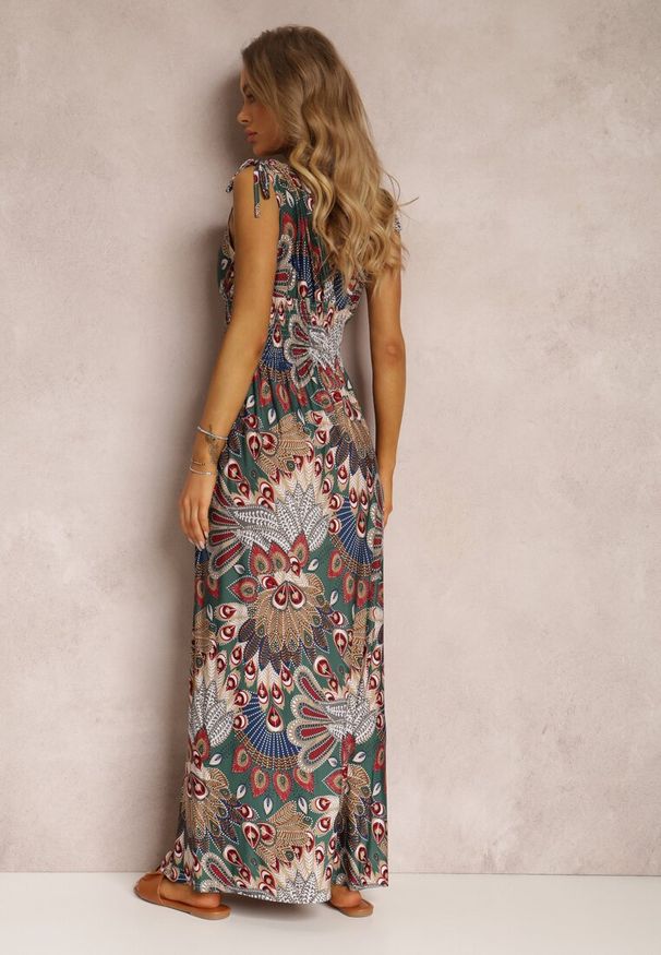 Renee - Ciemnozielona Sukienka Sallaza. Kolor: zielony. Długość rękawa: bez rękawów. Typ sukienki: kopertowe. Styl: boho. Długość: maxi