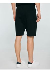 Big-Star - Szorty męskie dresowe czarne Wladorsh 906. Okazja: na co dzień. Kolor: czarny. Materiał: dresówka. Wzór: nadruk, ze splotem. Styl: wizytowy, casual, sportowy #5