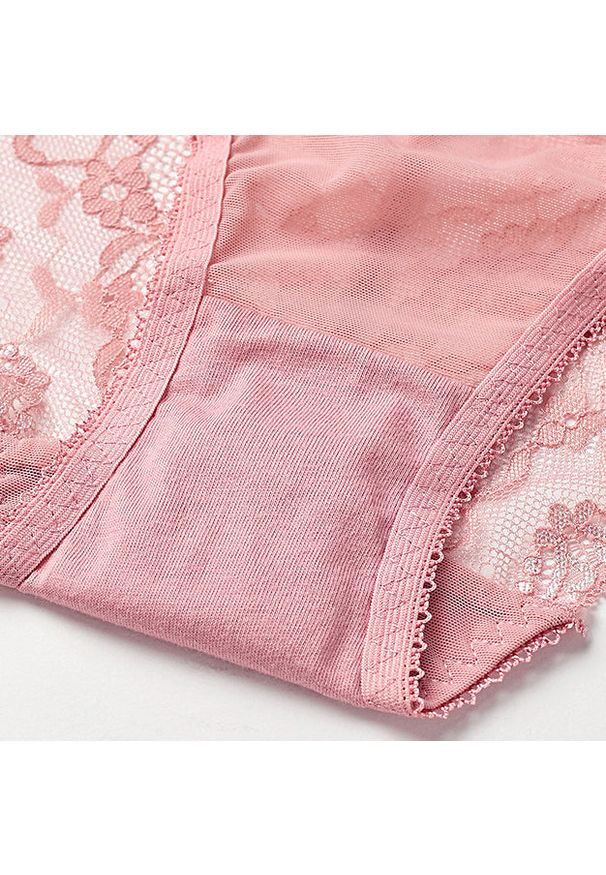 Intica - Koronkowe majtki ażurowe przewiewne na co dzień i specjalne okazje Evon. Kolor: różowy. Materiał: koronka. Wzór: ażurowy