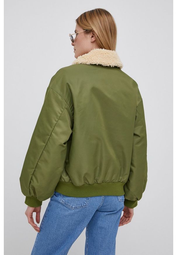 Levi's® - Levi's kurtka A1639.0000 damska kolor zielony przejściowa. Okazja: na spotkanie biznesowe. Kolor: zielony. Styl: biznesowy