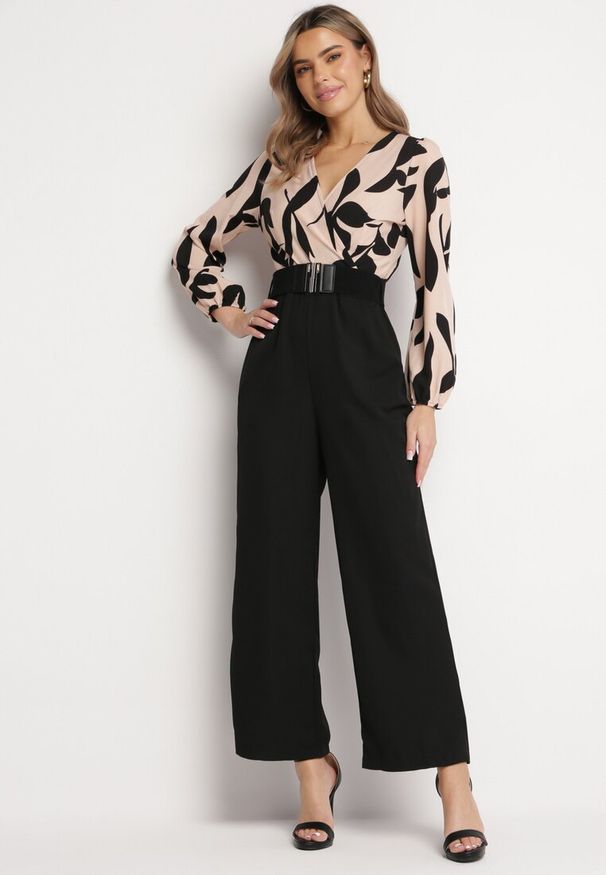 Born2be - Czarno-Różowy Elegancki Kombinezon ze Wzorzystą Górą Szerokimi Nogawkami i Paskiem Grepia. Okazja: na co dzień. Kolor: czarny. Styl: elegancki