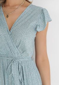 Born2be - Miętowa Sukienka Jophiel. Kolor: miętowy. Materiał: materiał. Wzór: kwiaty, nadruk. Typ sukienki: kopertowe. Długość: maxi #5