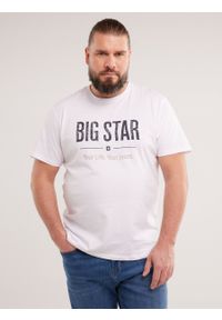 Big-Star - Koszulka męska o klasycznym kroju biała Bruno 101. Kolor: biały. Materiał: bawełna. Długość rękawa: krótki rękaw. Długość: krótkie. Wzór: nadruk. Styl: klasyczny #9