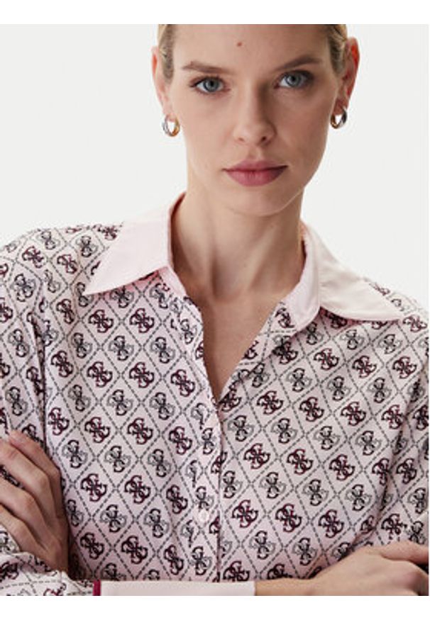 Guess Koszula W4YH47 WF1T2 Różowy Regular Fit. Kolor: różowy. Materiał: syntetyk