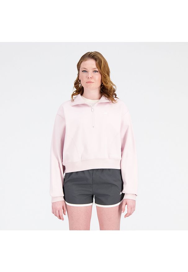Bluza damska New Balance WT31501SOI – różowa. Okazja: na co dzień. Kolor: różowy. Materiał: dresówka, bawełna, materiał, prążkowany. Styl: klasyczny, casual