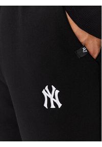 47 Brand Spodnie dresowe New York Yankees BB017PMPJOS600076JK Czarny Regular Fit. Kolor: czarny. Materiał: bawełna #2