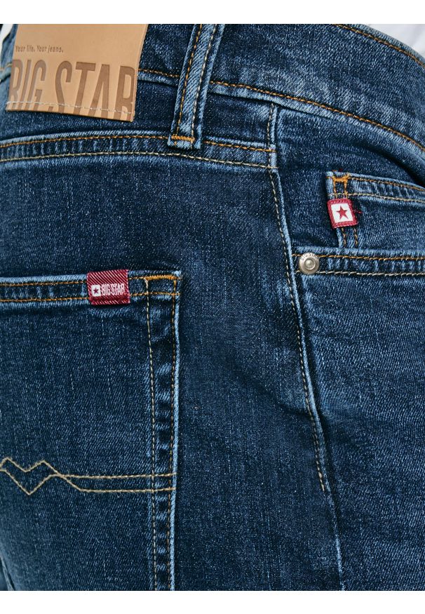 Big-Star - Jeansy męskie z prostą nogawką granatowe Colt 315. Okazja: na co dzień. Stan: podwyższony. Kolor: niebieski. Styl: casual, klasyczny