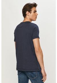 Tommy Jeans - T-shirt DM0DM10099.4891. Okazja: na co dzień. Kolor: niebieski. Materiał: bawełna, dzianina. Styl: casual #3