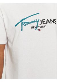 Tommy Jeans T-Shirt Spray Pop Color DM0DM18572 Biały Regular Fit. Kolor: biały. Materiał: bawełna #3