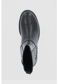 vagabond - Vagabond Sztyblety skórzane damskie kolor czarny na płaskim obcasie. Nosek buta: okrągły. Kolor: czarny. Materiał: materiał, guma. Obcas: na obcasie. Wysokość obcasa: niski #2