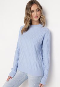 Born2be - Jasnoniebieski Klasyczny Sweter z Półgolfem Nordda. Kolor: niebieski. Materiał: bawełna. Styl: klasyczny #3