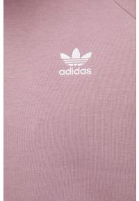 adidas Originals Bluza męska kolor różowy z aplikacją. Kolor: różowy. Materiał: poliester, bawełna. Długość rękawa: raglanowy rękaw. Wzór: aplikacja