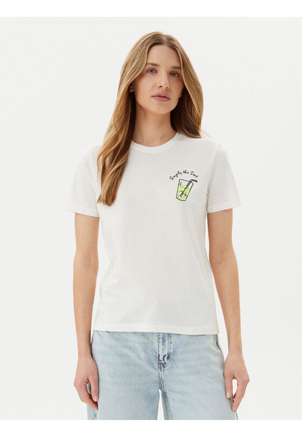 only - ONLY T-Shirt Kita 15349150 Biały Regular Fit. Kolor: biały. Materiał: bawełna