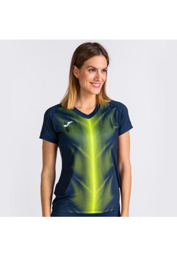 Damska koszulka Joma Olympie. Typ kołnierza: dekolt w serek. Kolor: niebieski, wielokolorowy, żółty. Materiał: materiał. Sport: fitness