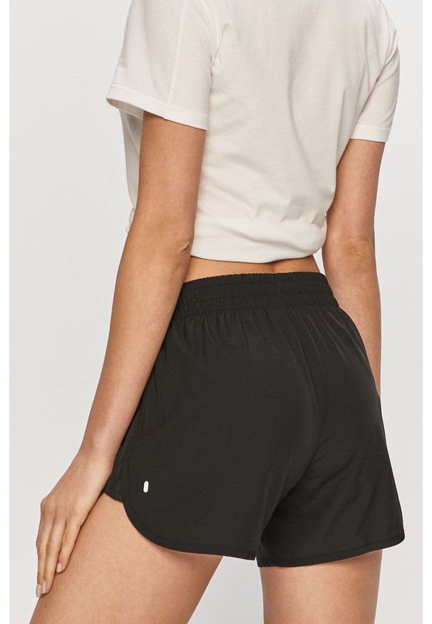 adidas Performance - Szorty. Okazja: na co dzień. Kolor: czarny. Materiał: materiał, dzianina. Wzór: gładki. Styl: casual