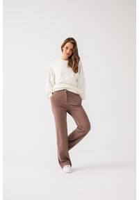 SPODNIE TORI TAUPE L - Flawless. Okazja: na spotkanie biznesowe, na co dzień. Materiał: skóra. Styl: klasyczny, elegancki, sportowy, biznesowy, casual