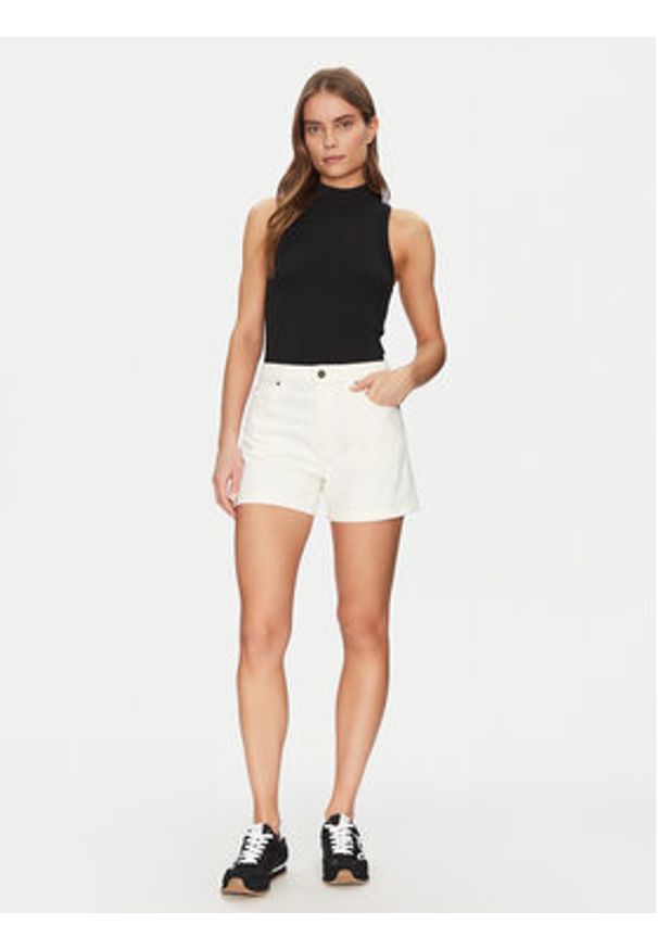 Guess Jeans Szorty materiałowe W5GD0S D5M62 Biały Regular Fit. Kolor: biały. Materiał: bawełna