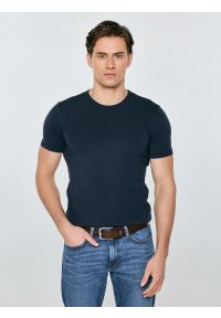 Big-Star - Koszulka męska slim z bawełny supima granatowa Supiclassic 403. Kolor: niebieski. Materiał: bawełna #1
