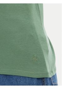 United Colors of Benetton - United Colors Of Benetton T-Shirt 3GA2E4230 Zielony Regular Fit. Kolor: zielony. Materiał: bawełna #5
