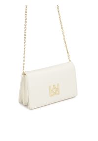Kazar - Mała skórzana torebka na łańcuchu. Kolor: biały. Wzór: aplikacja. Materiał: skórzane. Rozmiar: małe #5