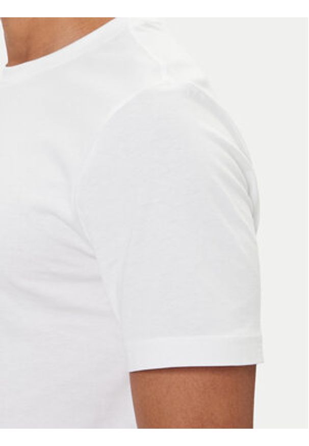 TOMMY HILFIGER - Tommy Hilfiger T-Shirt Linear Flag MW0MW41338 Biały Regular Fit. Kolor: biały. Materiał: bawełna