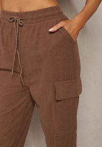 Renee - Brązowe Bojówki Spodnie High Waist Helliessa. Stan: podwyższony. Kolor: brązowy. Styl: elegancki #2