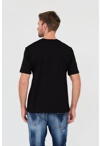 Just Cavalli - JUST CAVALLI Czarny t-shirt Fiche. Kolor: czarny