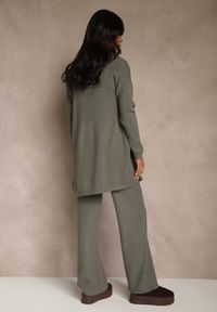 Renee - Ciemnozielony Komplet z Dzianiny z Wiskozą Spodnie Bluzka ze Stójką i Kardigan Vetisene. Kolor: zielony. Materiał: wiskoza, dzianina #2